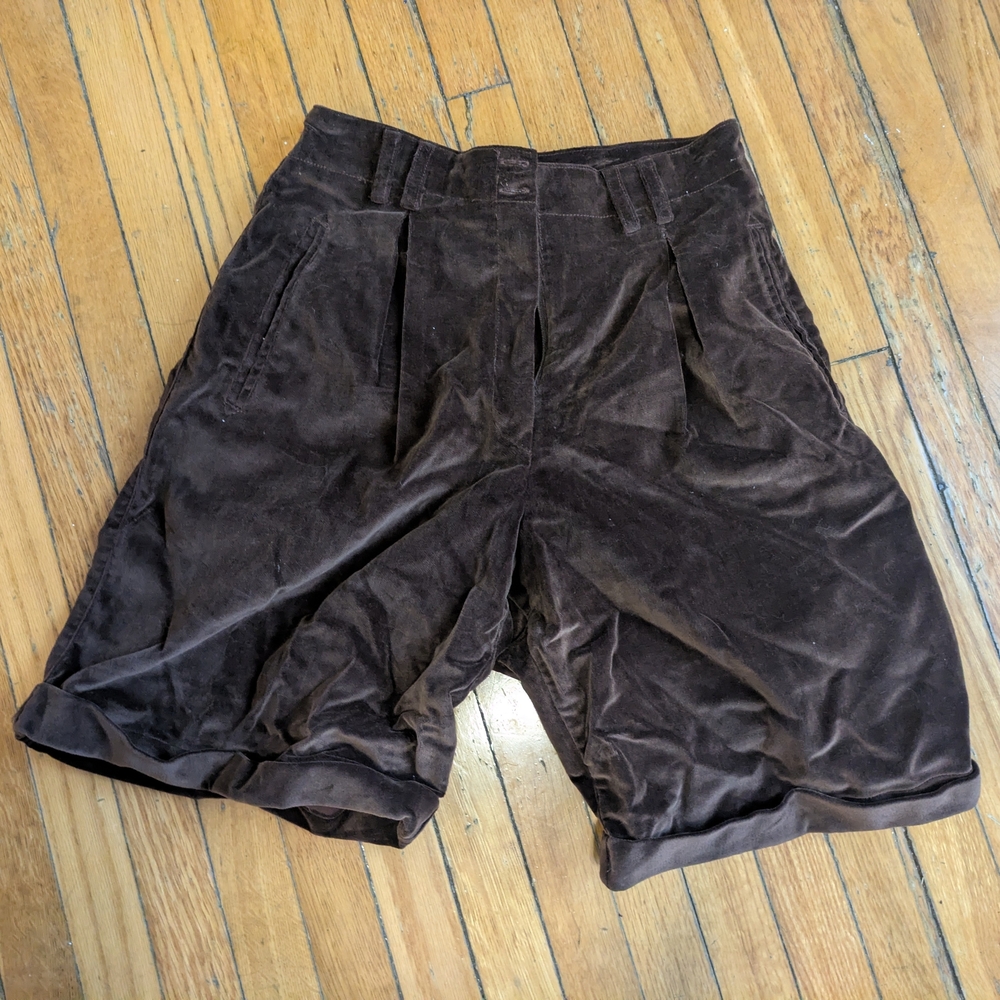 Jones New York Chocolate Velvet Shorts
